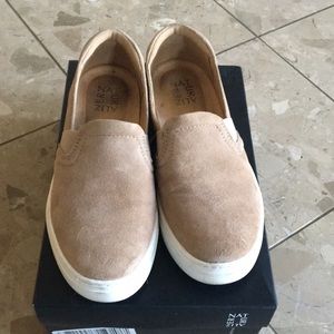 Naturalizer Carly 7W